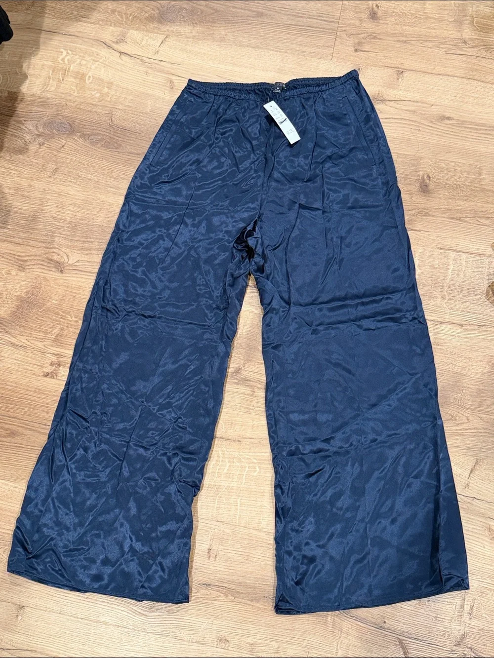 J Crew Cosmo pant in luster charmeuse